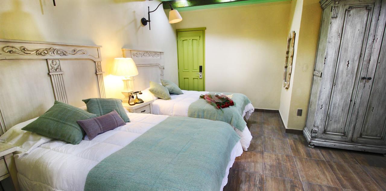 Alondra Hotel Boutique ミネラル・デル・モンテ エクステリア 写真