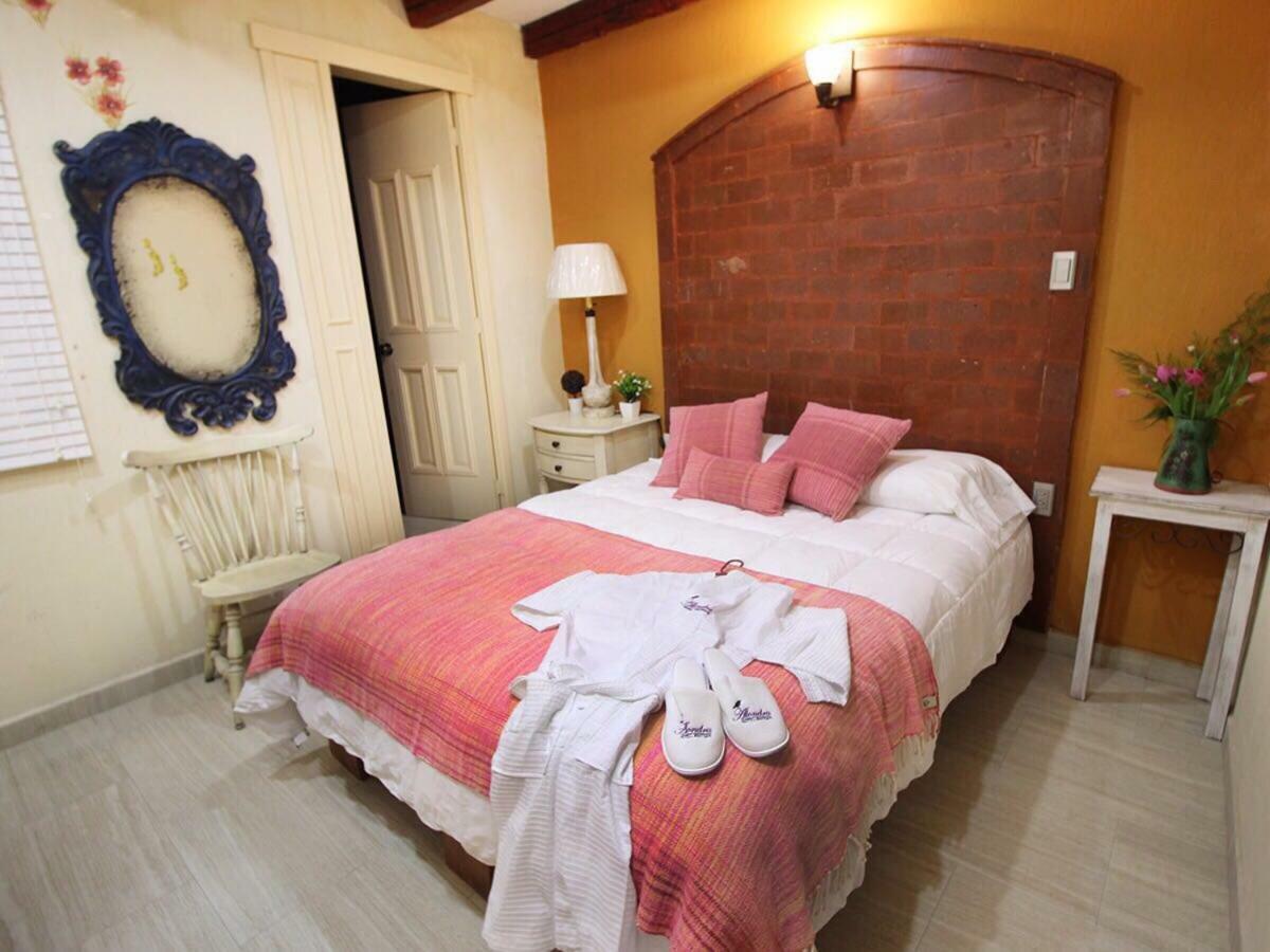 Alondra Hotel Boutique ミネラル・デル・モンテ エクステリア 写真